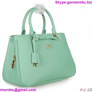 luxurymoda4me предлагают высокие стандарты кожи сумки.